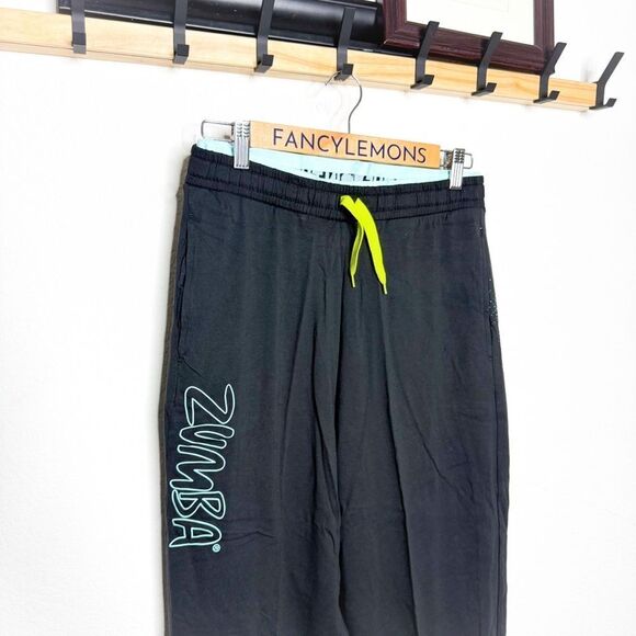 Zumba NWT! Women’s Let’s Rock-It Sweatpants Black Size Small - Picture 2 of 6